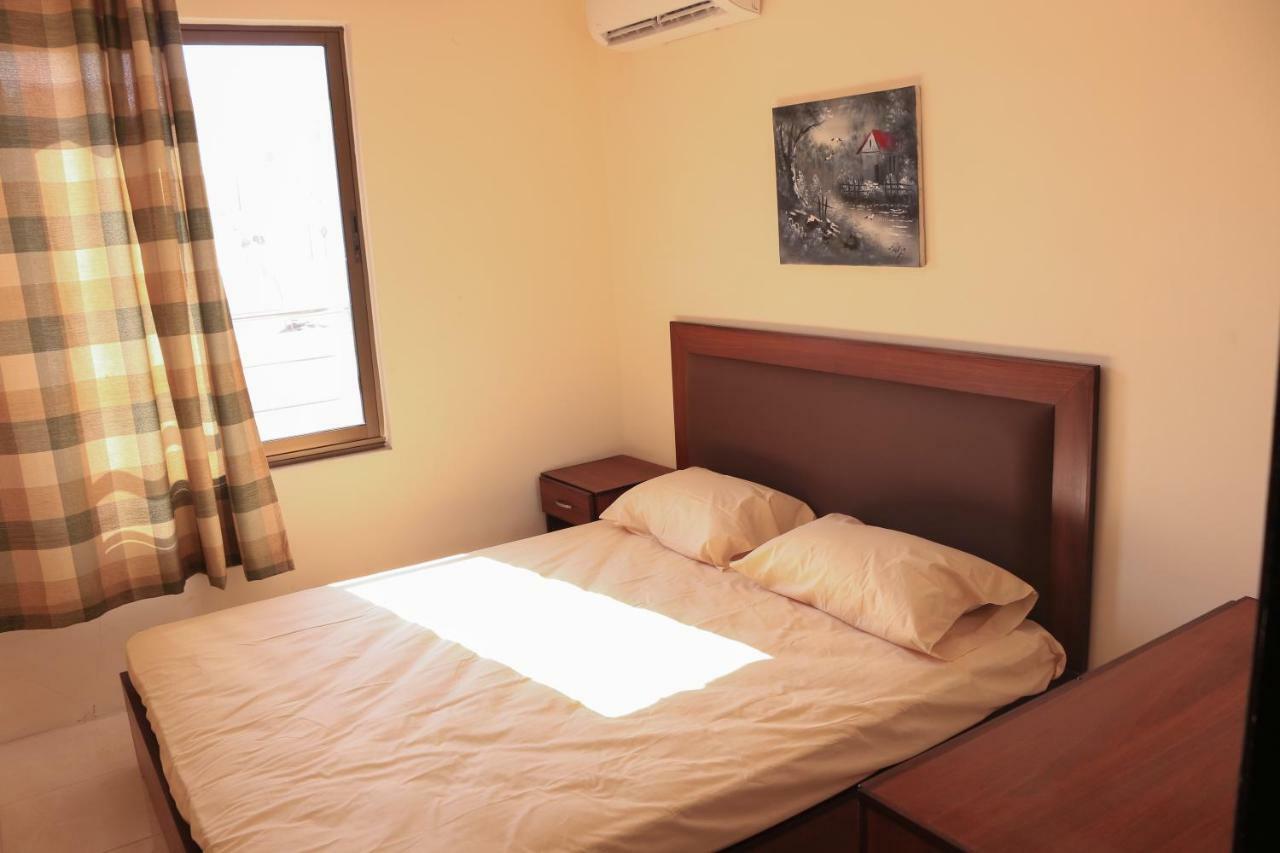 Badan Suites Safut Extérieur photo